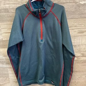 Patagonia pullover sz small
